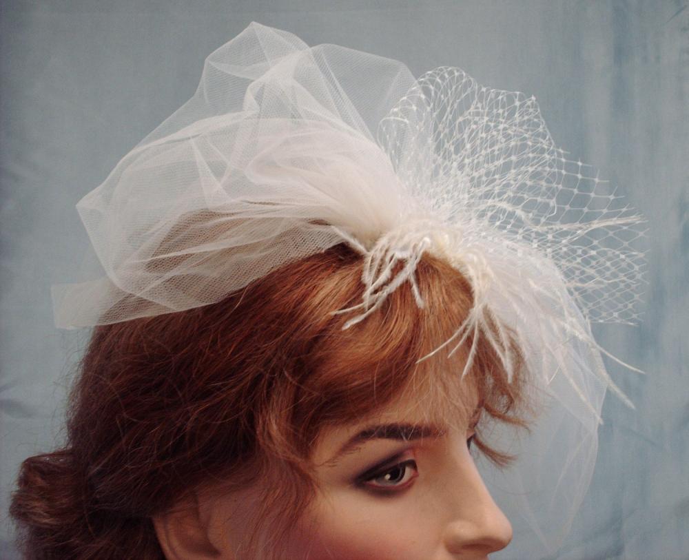 Double Layer Veil Illusion Tulle Birdcage With Russian Veiling Bow / Accented With Ostrich Feathers